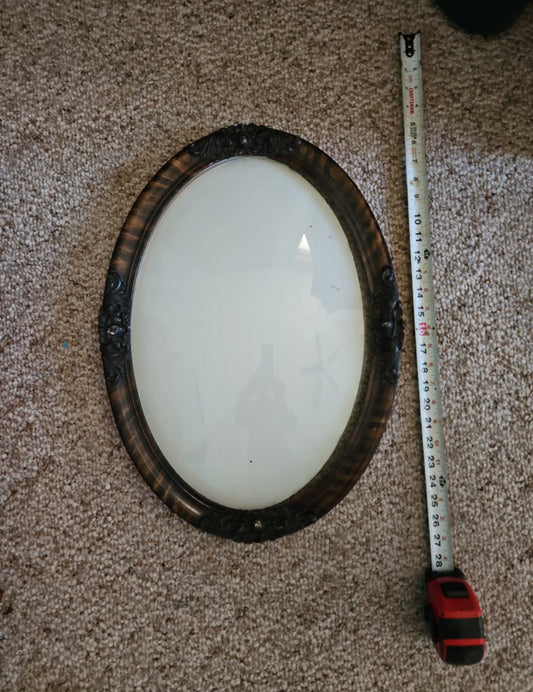 Antique Oval picture frame